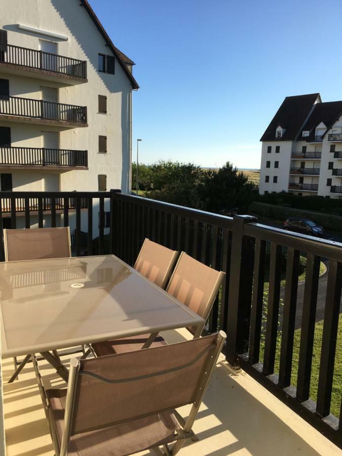 Et Service Apartment